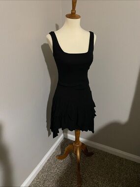 Zara Black Square-Neck Sleeveless Mini Dress with Ruffled Hem